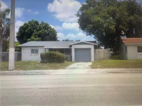 6727 Sheridan St, Hollywood FL 33024