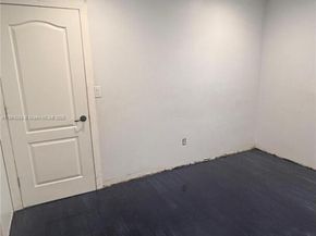 6727 Sheridan St, Hollywood FL 33024
