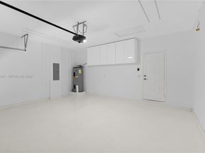 11321 NW 79th Ln, Doral FL 33178