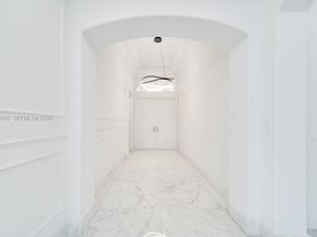 11321 NW 79th Ln, Doral FL 33178