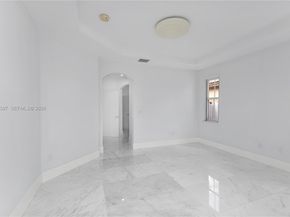 11321 NW 79th Ln, Doral FL 33178