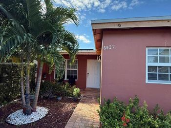 6922 SW 18th Ct