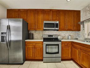 1851 SW 116th Way, Miramar FL 33025