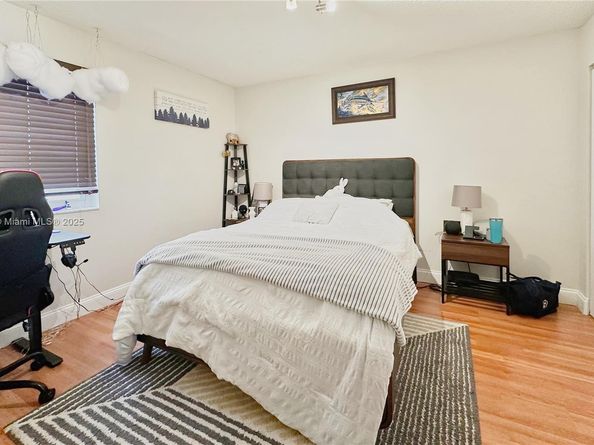 10620 SW 67th St, Miami FL 33173