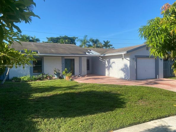 16872 SW 5th Way, Weston FL 33326