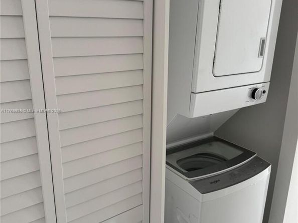 1280 S Alhambra Cir 2209, Coral Gables FL 33146