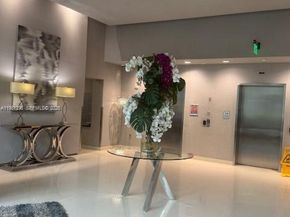 Undisclosed Address #A11981296, Miami FL 33132