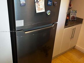 Undisclosed Address #A11981296, Miami FL 33132