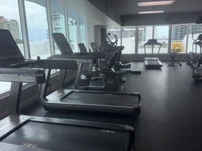 Undisclosed Address #A11981296, Miami FL 33132