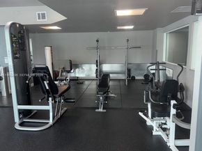 Undisclosed Address #A11981296, Miami FL 33132