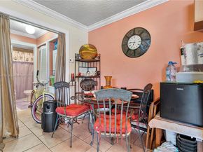 5829 Taylor St, Hollywood FL 33021
