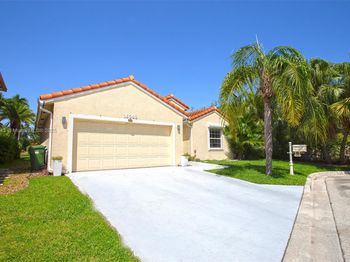 16298 La Costa Dr
