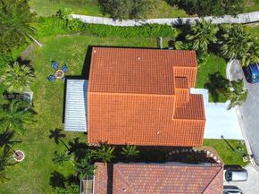 16298 La Costa Dr, Weston FL 33326