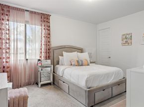 10470 S Lago Vista Cir, Parkland FL 33076