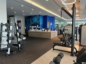 17111 Biscayne Blvd 1104, North Miami Beach FL 33160
