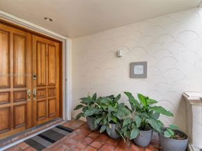 2124 Fisher Island Dr 2124, Miami Beach FL 33109