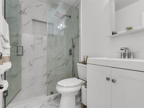 7531 W 29th Way, Hialeah FL 33018