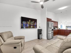 7531 W 29th Way, Hialeah FL 33018