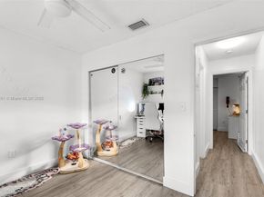 7531 W 29th Way, Hialeah FL 33018