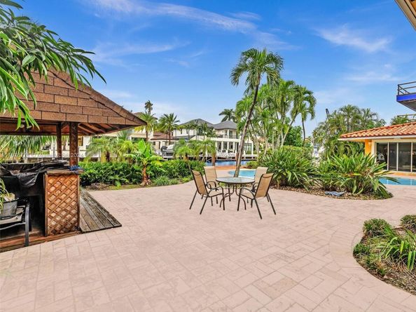 449 Isle Of Palms Dr, Fort Lauderdale FL 33301