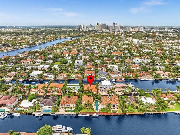 449 Isle Of Palms Dr, Fort Lauderdale FL 33301