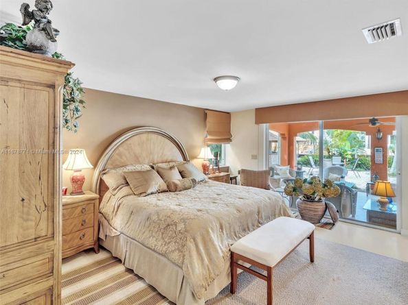 449 Isle Of Palms Dr, Fort Lauderdale FL 33301