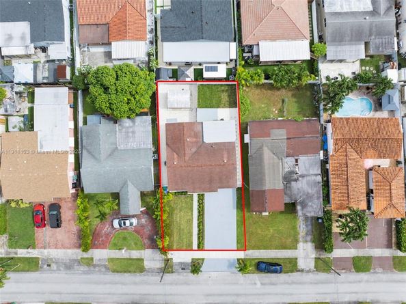 3481 SW 87th Ct, Miami FL 33165