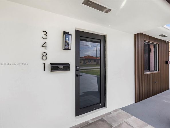 3481 SW 87th Ct, Miami FL 33165