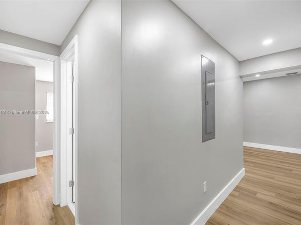 3481 SW 87th Ct, Miami FL 33165