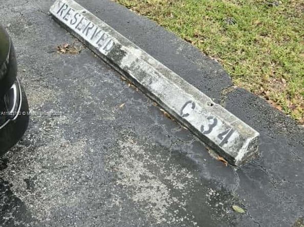 13707 Kendale Lakes Cir PH11, Miami FL 33183