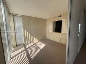 1000 Parkview Dr 1023, Hallandale Beach FL 33009