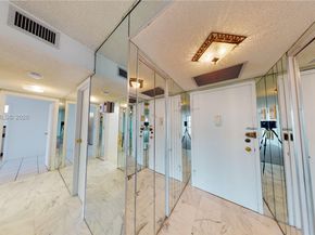 1000 Parkview Dr 1023, Hallandale Beach FL 33009