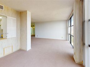 1000 Parkview Dr 1023, Hallandale Beach FL 33009