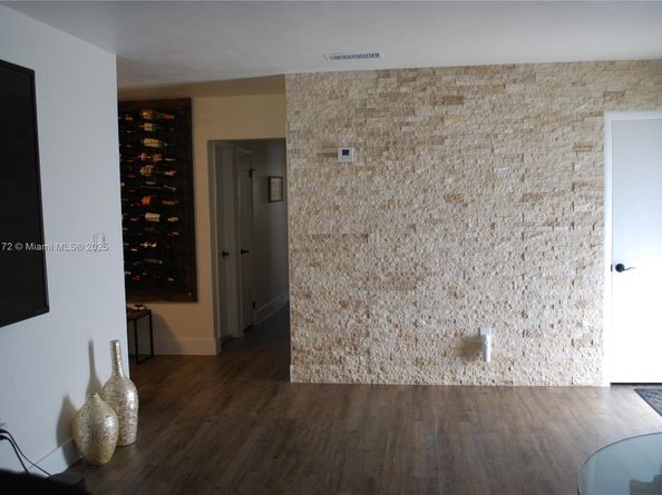 10531 SW 124th Ave, Miami FL 33186