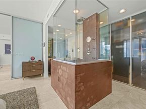 1040 Biscayne Blvd 3308, Miami FL 33132