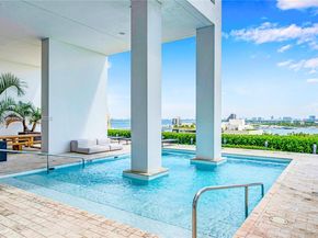 1040 Biscayne Blvd 3308, Miami FL 33132