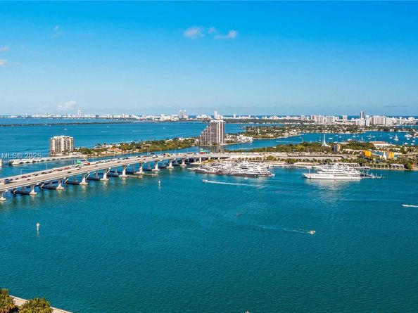 1040 Biscayne Blvd 3308, Miami FL 33132