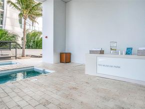 1040 Biscayne Blvd 3308, Miami FL 33132