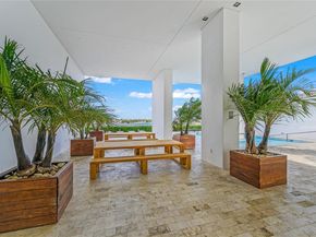 1040 Biscayne Blvd 3308, Miami FL 33132