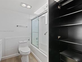 6900 Bay Dr 10I, Miami Beach FL 33141