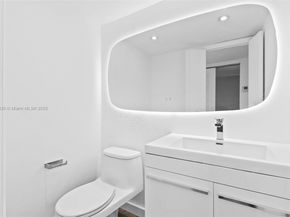 6900 Bay Dr 10I, Miami Beach FL 33141
