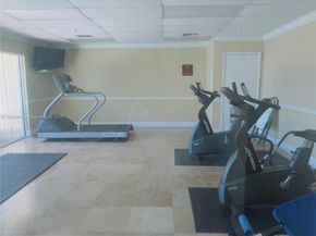 201 Golden Isles Dr 510, Hallandale Beach FL 33009