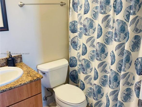 201 Golden Isles Dr 510, Hallandale Beach FL 33009