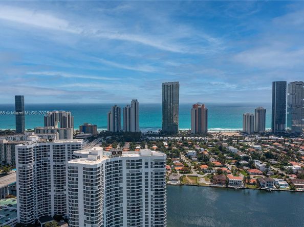 3400 NE 192nd St LPH5, Aventura FL 33180