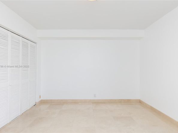 3400 NE 192nd St LPH5, Aventura FL 33180
