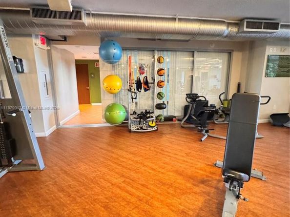 2681 N Flamingo Rd 1503S, Sunrise FL 33323