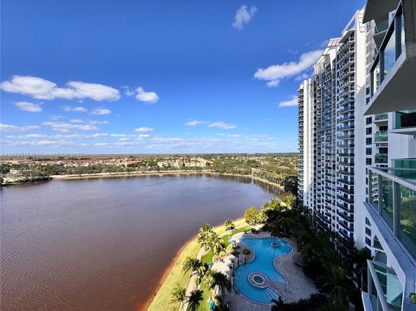 2681 N Flamingo Rd 1503S, Sunrise FL 33323