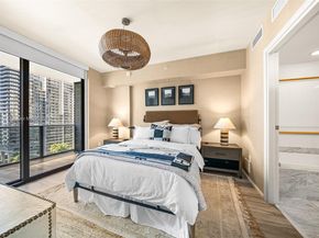 801 S Miami Ave 2110, Miami FL 33130