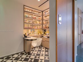 801 S Miami Ave 2110, Miami FL 33130