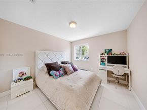 10917 NW 59th St, Doral FL 33178